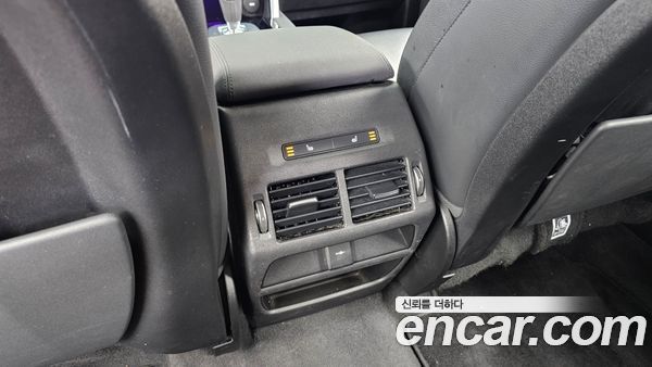 Land Rover Discovery Sport 2020, фото 31