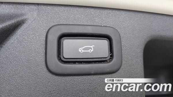 Land Rover Discovery Sport 2020, фото 32