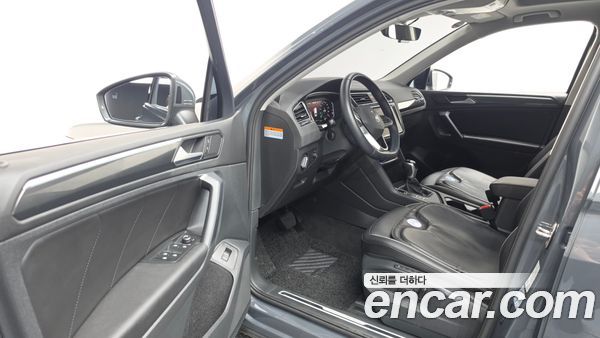 Volkswagen Tiguan 2023, фото 13