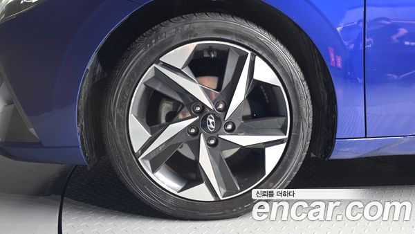 Hyundai Elantra 2021, фото 5