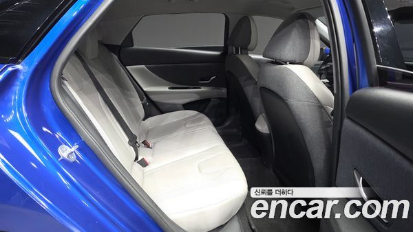 Hyundai Elantra 2021, фото 12
