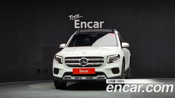 Mercedes-Benz GLB 2021, фото 3