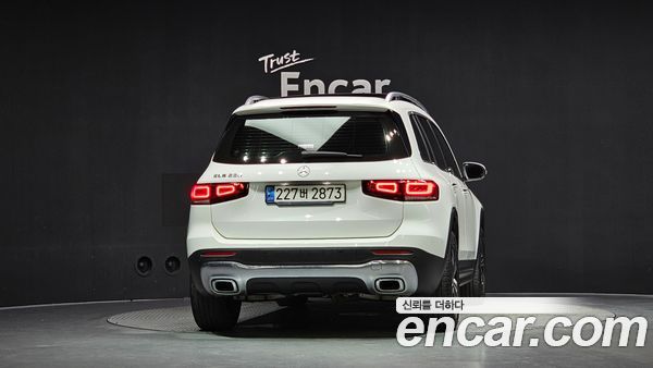 Mercedes-Benz GLB 2021, фото 4