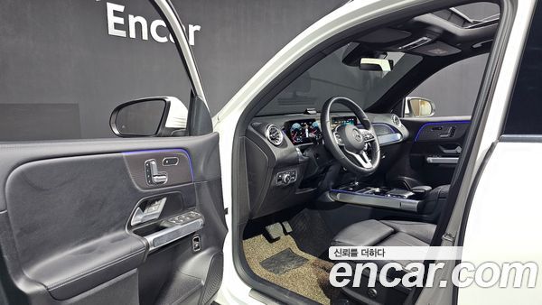 Mercedes-Benz GLB 2021, фото 10