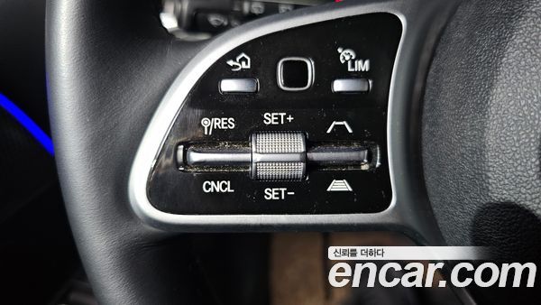 Mercedes-Benz GLB 2021, фото 14
