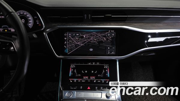 Audi A6 2020, фото 20