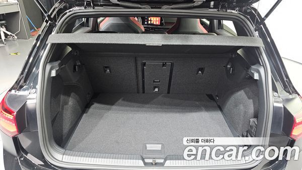 Volkswagen Golf 2024, фото 20