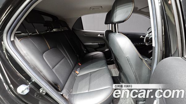 Kia Picanto 2023, фото 17