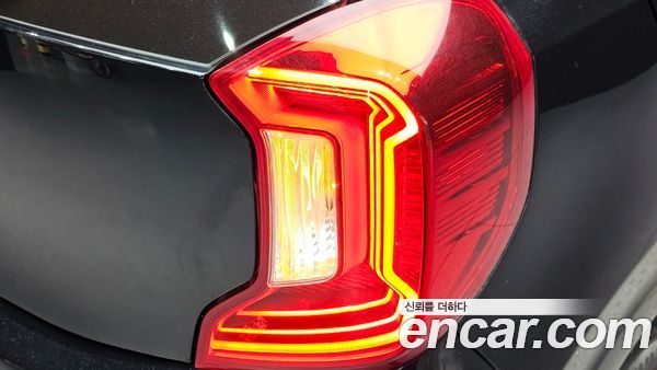 Kia Picanto 2023, фото 9