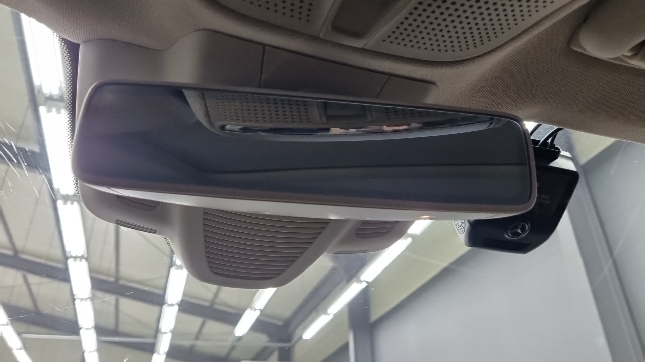 Mercedes-Benz E-Class 2020, фото 14