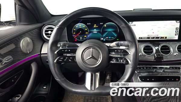 Mercedes-Benz E-Class 2021, фото 14