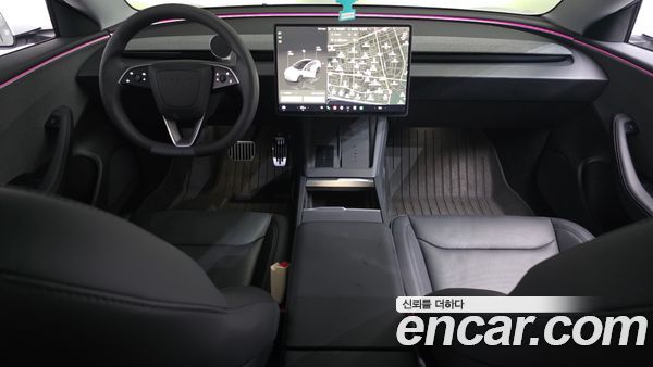 Tesla Model 3 2024, фото 9