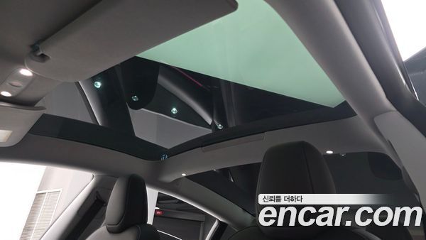 Tesla Model 3 2024, фото 21