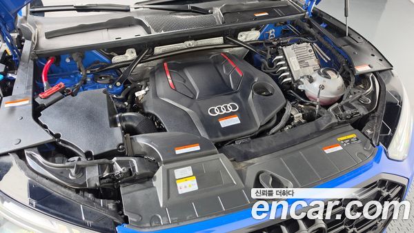 Audi SQ5 2023, фото 6