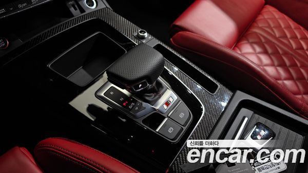 Audi SQ5 2023, фото 9