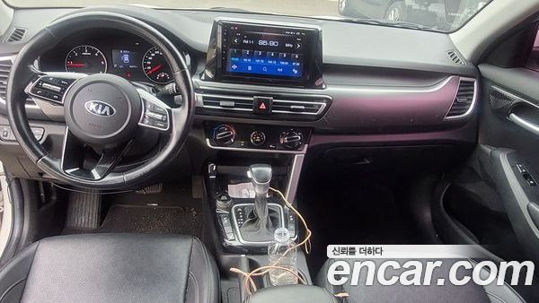 Kia Seltos 2021, фото 9