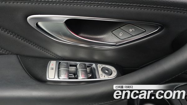 Mercedes-Benz E-Class 2023, фото 31