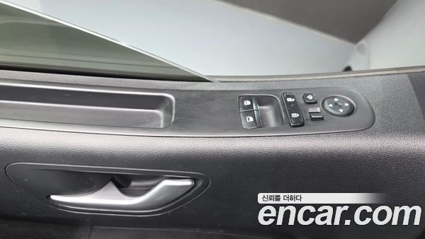 Hyundai Staria 2025, фото 29