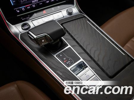 Audi A6 2022, фото 9