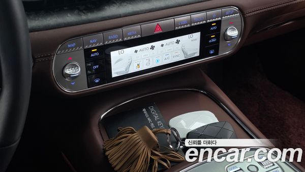 Genesis G90 2022, фото 32
