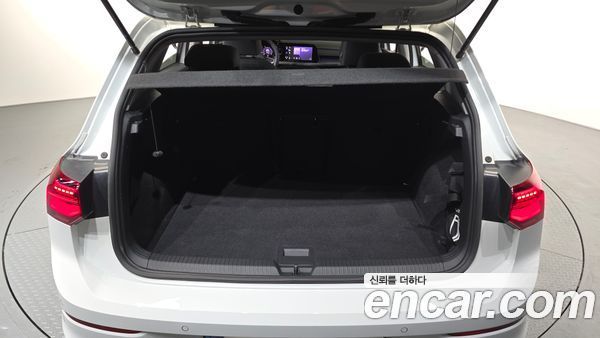 Volkswagen Golf 2024, фото 23