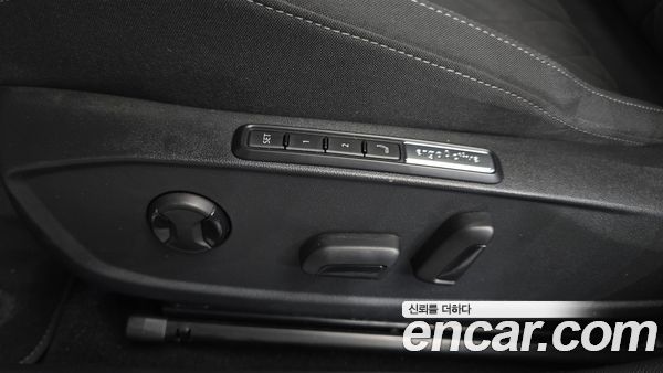 Volkswagen Golf 2024, фото 30