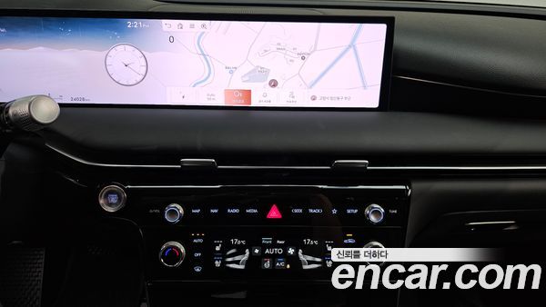 Genesis G80 2027, фото 19