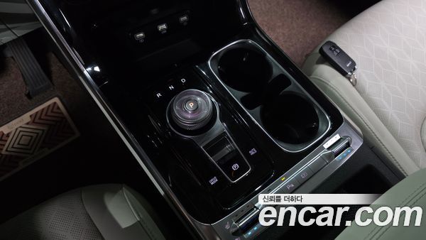 Kia Carnival 2021, фото 9