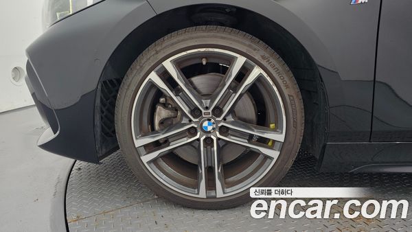 BMW 1 Series 2022, фото 5