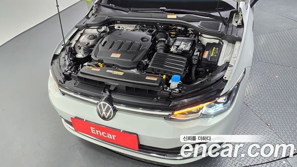 Volkswagen Golf 2024, фото 5