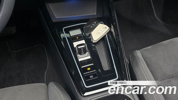 Volkswagen Golf 2024, фото 11