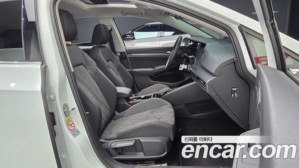 Volkswagen Golf 2024, фото 15