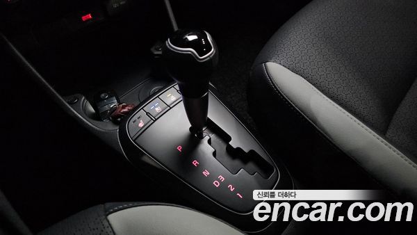 Kia Picanto 2023, фото 12