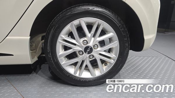 Kia Picanto 2023, фото 7