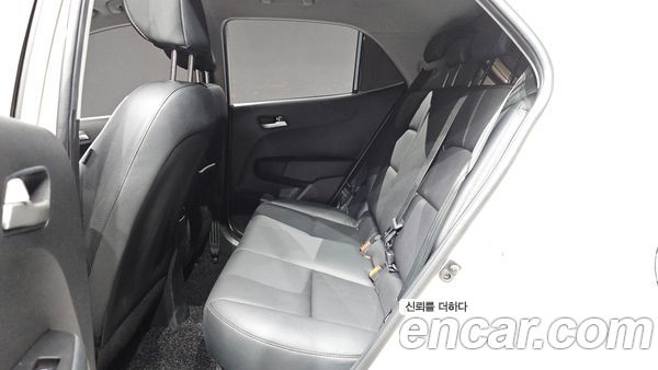 Kia Picanto 2023, фото 16