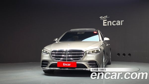 Mercedes-Benz S-Class 2022, фото 3