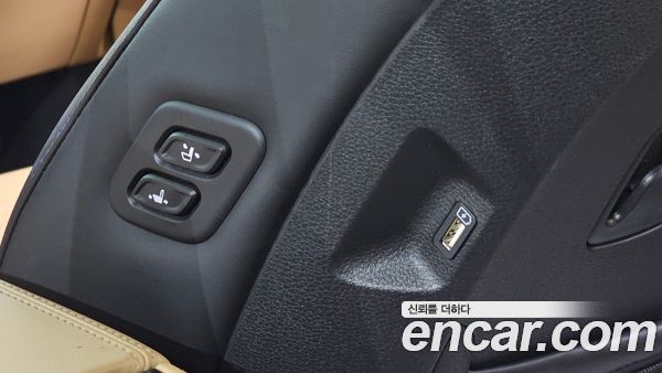 Kia Carnival 2021, фото 29