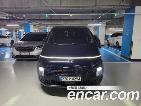 Hyundai Staria 2023
