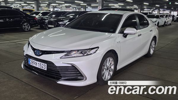 Toyota Camry 2024