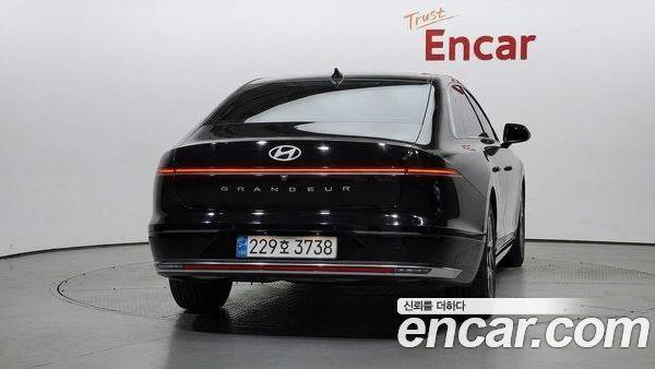 Hyundai Grandeur 2025, фото 4