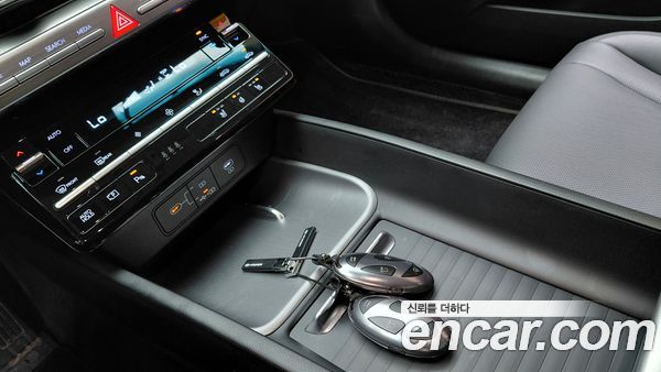 Hyundai Grandeur 2025, фото 12