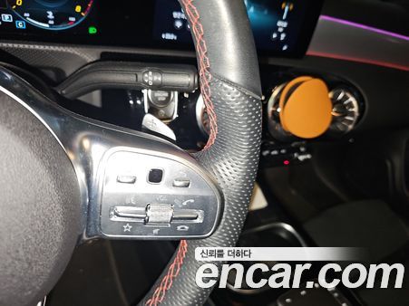 Mercedes-Benz CLA 2023, фото 9