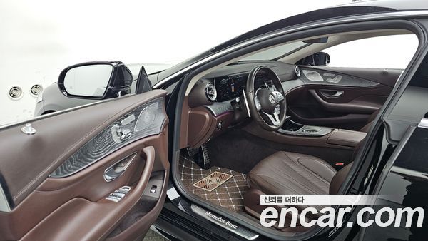 Mercedes-Benz CLS 2021, фото 12