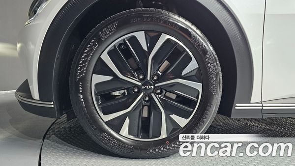 Kia EV6 2022, фото 5