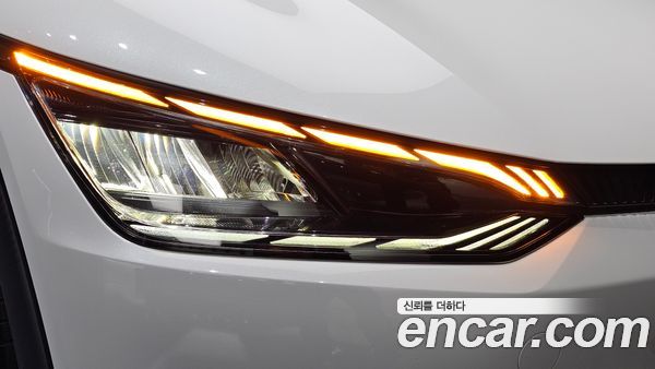 Kia EV6 2022, фото 8