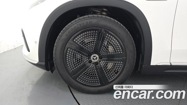 Mercedes-Benz EQS 2023, фото 5