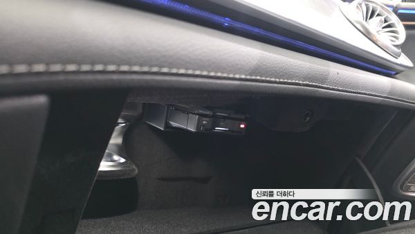 Mercedes-Benz EQS 2023, фото 31