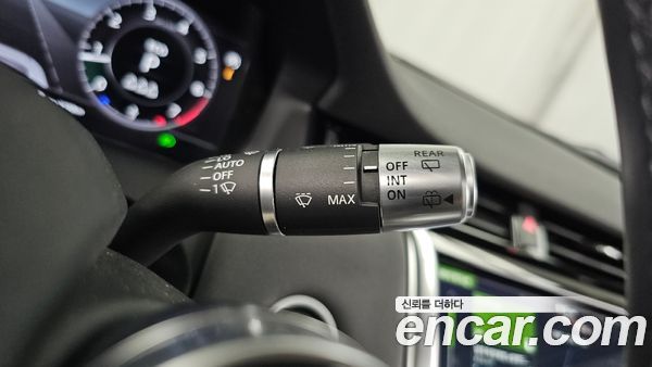 Land Rover Discovery Sport 2020, фото 34