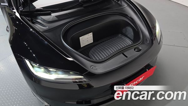 Tesla Model 3 2024, фото 5