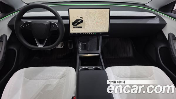 Tesla Model 3 2024, фото 9